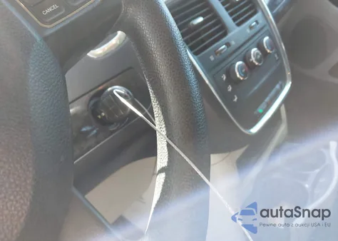 2013 Dodge Grand Caravan American Value Pkg из США, поврежденный, VIN 2C4RDGBG8DR586389